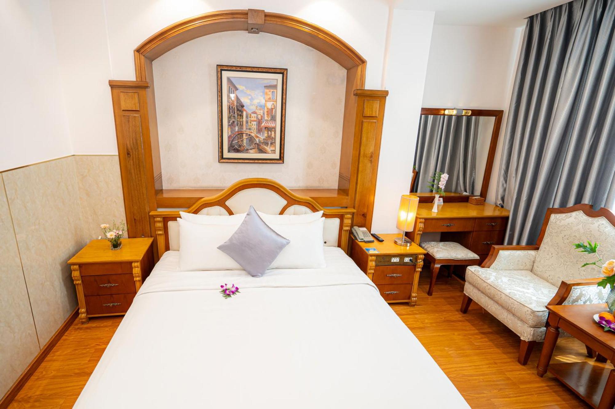 Cap Town Hotel Хошимин Екстериор снимка